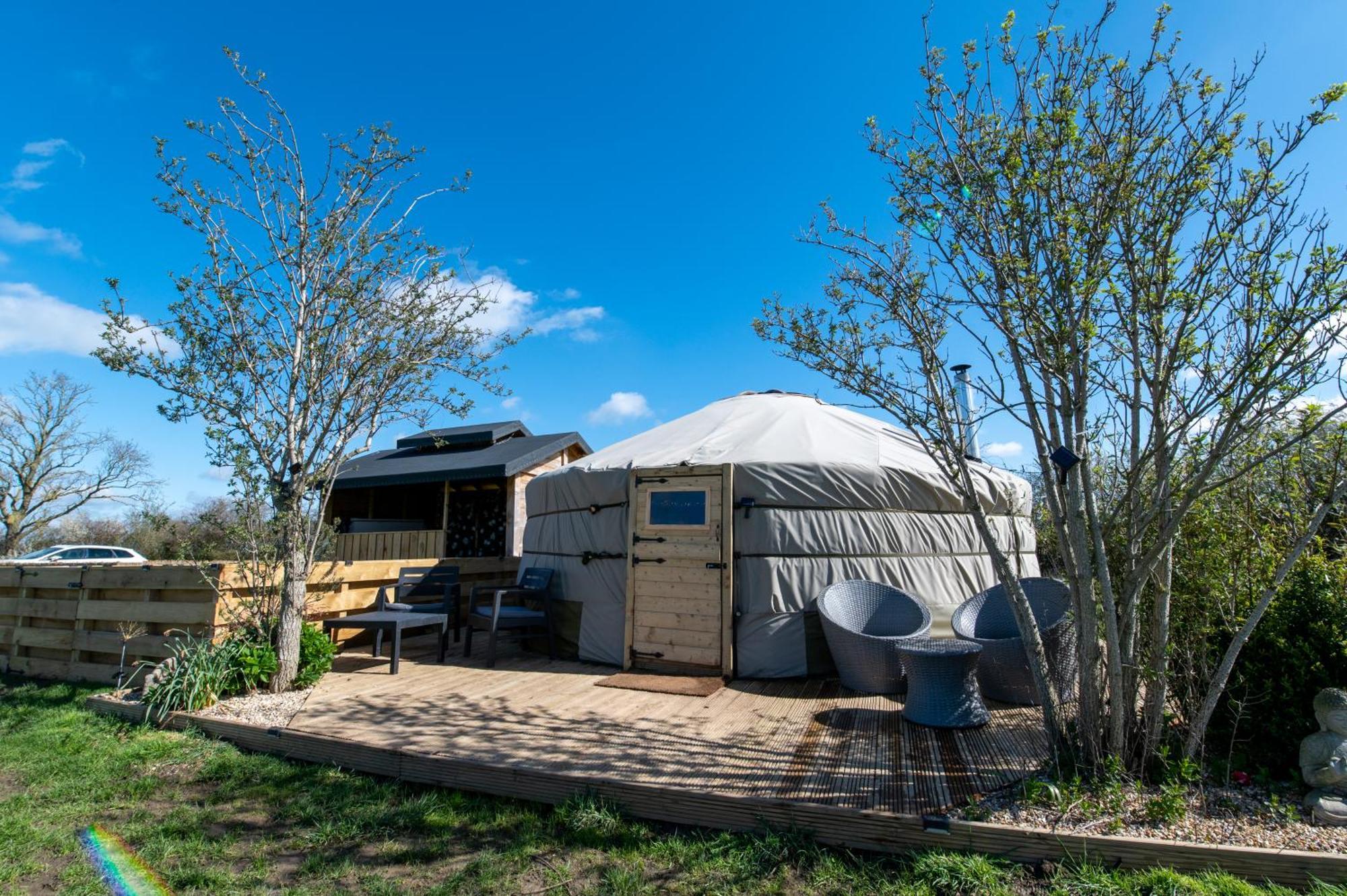 Lincoln Yurts Hotell Exteriör bild