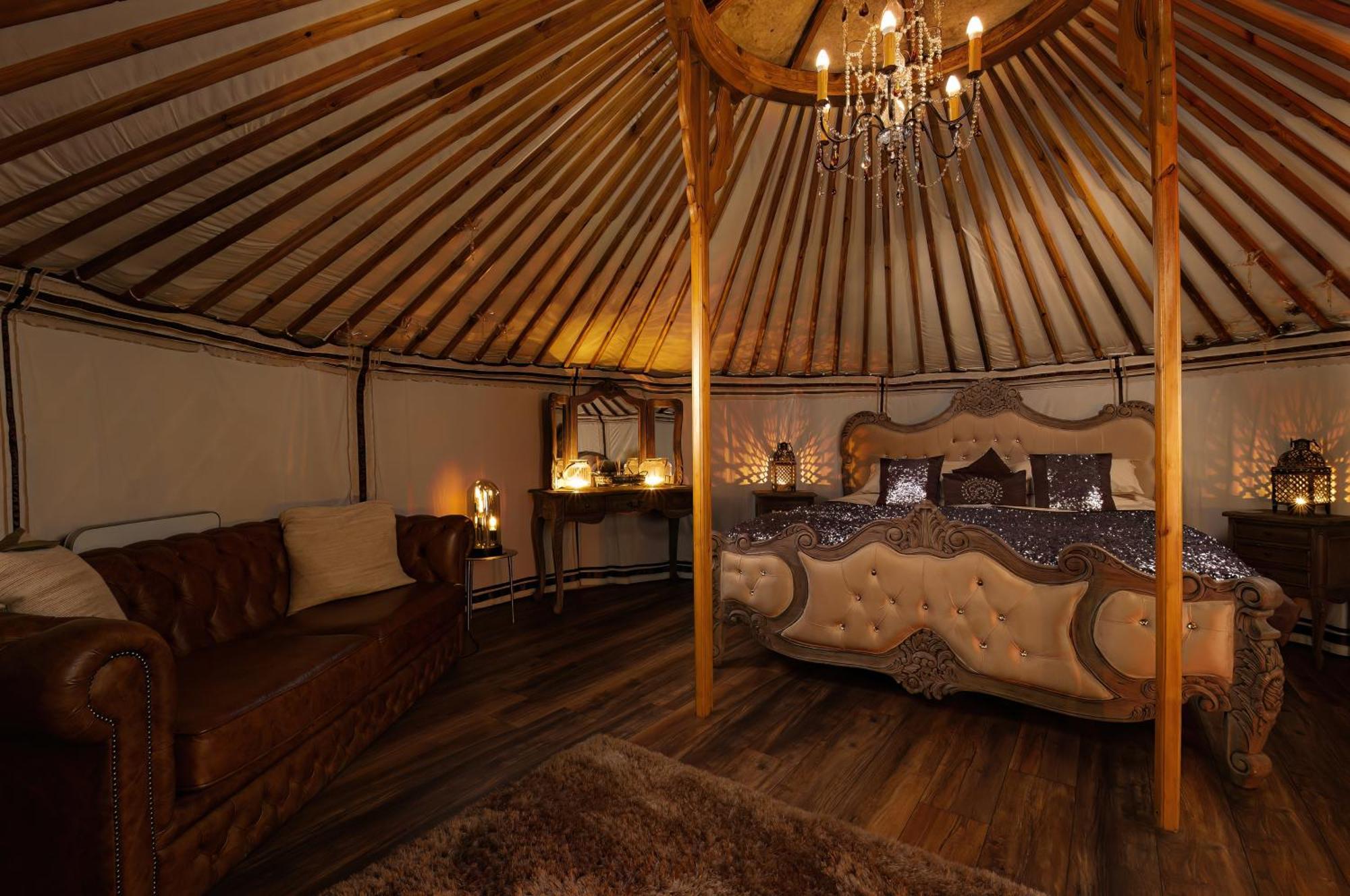 Lincoln Yurts Hotell Exteriör bild