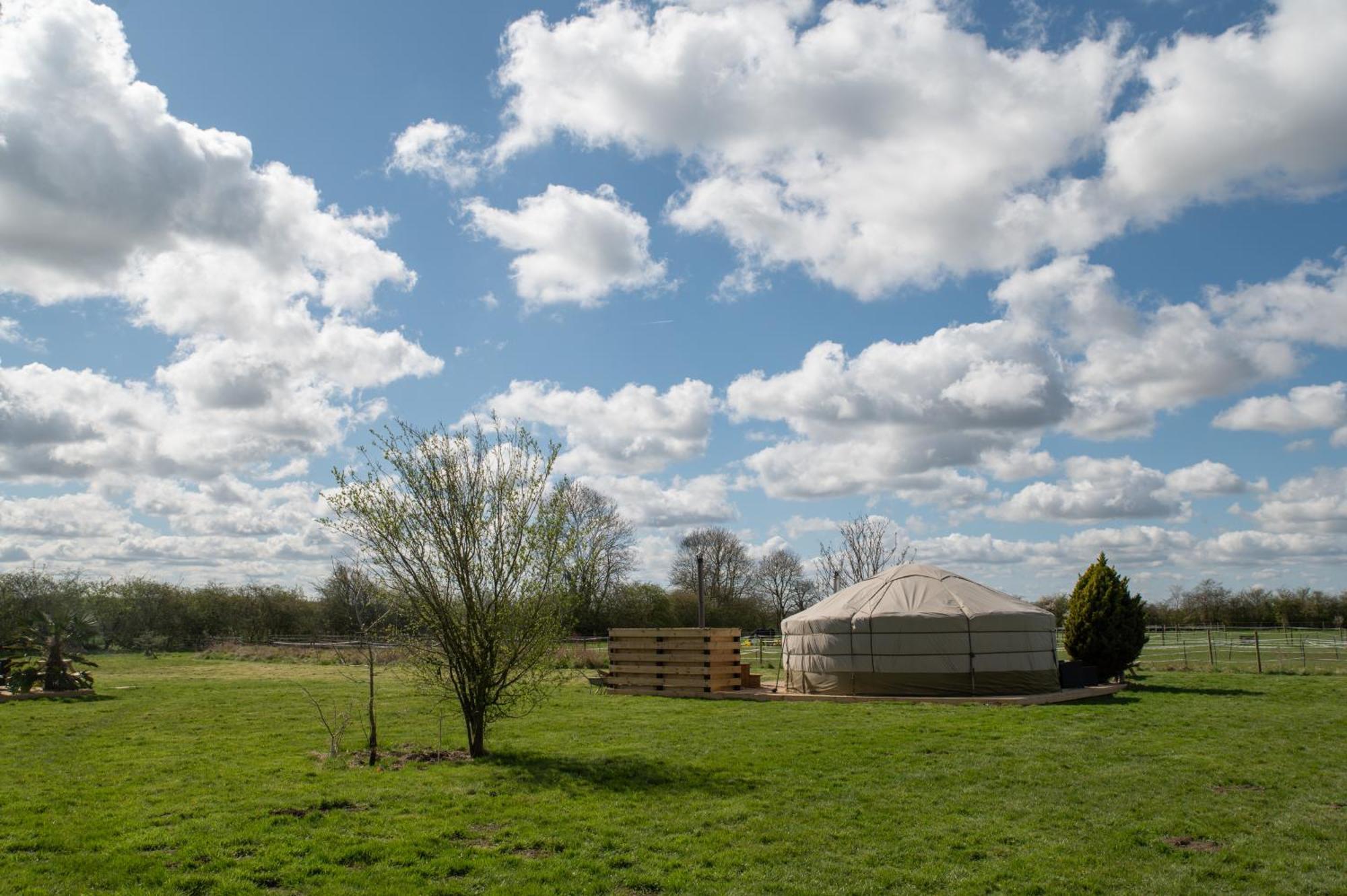Lincoln Yurts Hotell Exteriör bild
